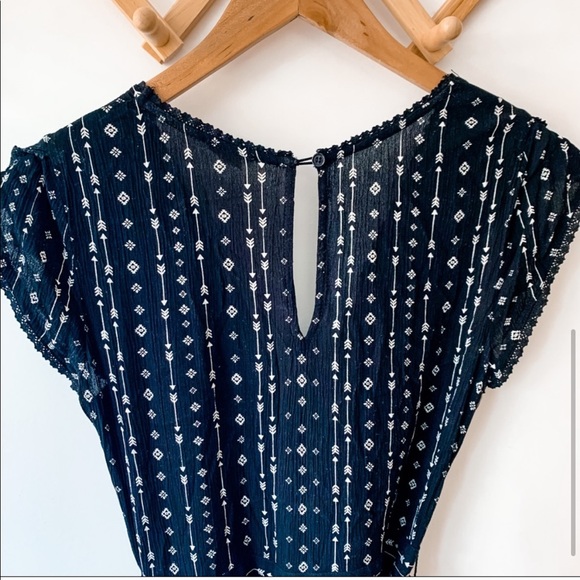 DONATED: Vici Jumpsuit - Picture 5 of 7